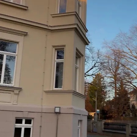 Martinivilla ホームステイ グラウハウ